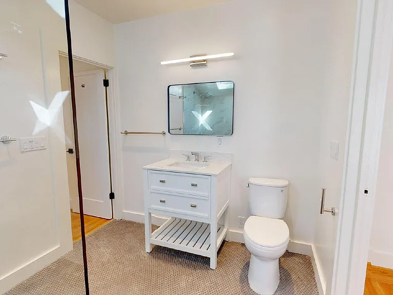 254 Roosevelt Way #4 — Photo 15