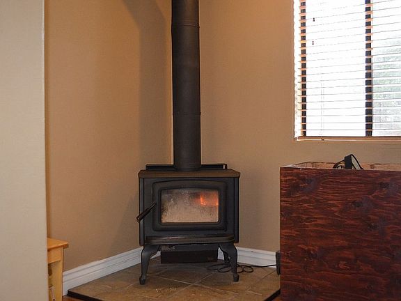Free-Standing Woodstove