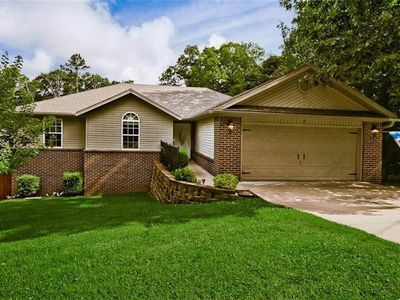 8 Camborne Dr, Bella Vista, AR, 72714