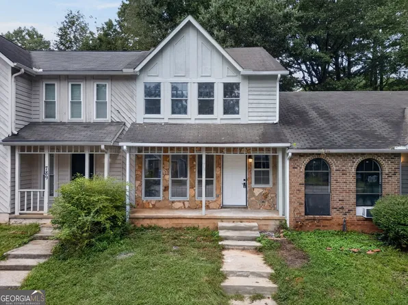 791 Heritage Oaks Dr, Stone Mountain, GA 30088