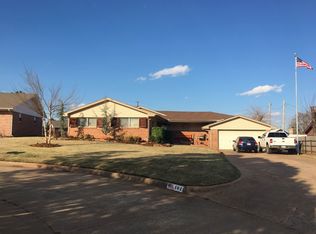101 Sunrise Cir, Kingfisher, OK 73750