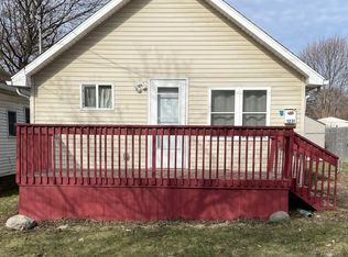 1231 Lake Lansing Rd, Lansing, MI 48906