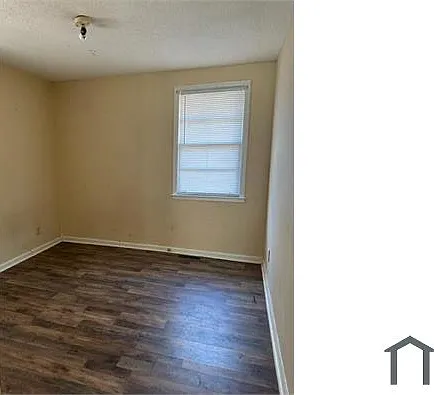 517 Lincolnshire North Dr — Photo 3