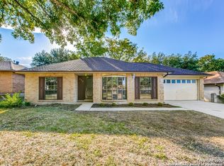 202 High Oak, Universal City, TX 78148