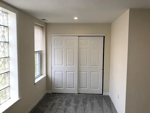 516 Fitzwater St #3 — Photo 6