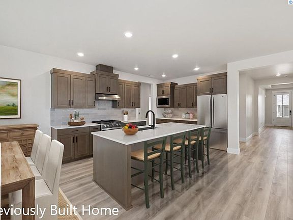 3rd image of 5713 Flathead Ave