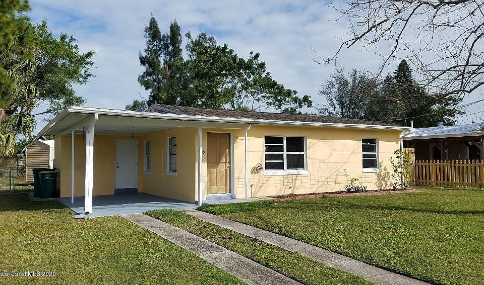 1st image of 715 Camellia Dr