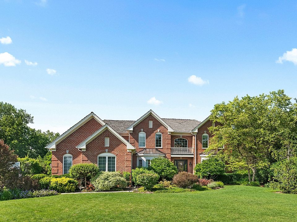 1st image of 1370 Longmeadow Ln