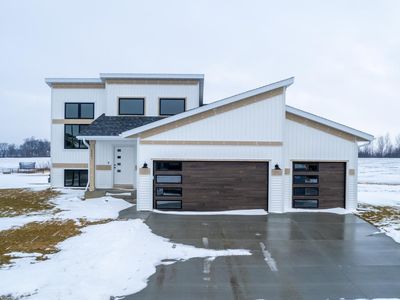 2245 Petersen Dr NW, Stewartville, MN, 55976