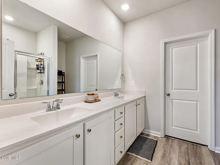 7695 Knightbell Cir — Photo 13