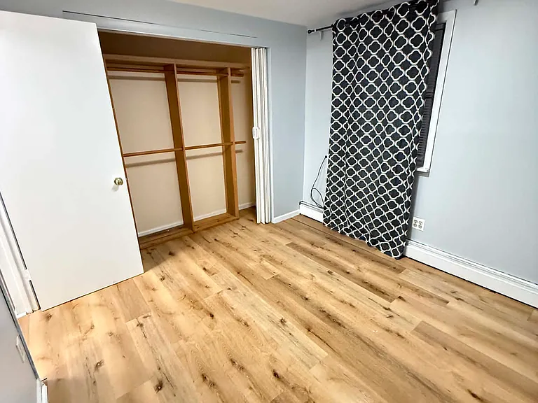 4428 N Central Ave — Photo 5