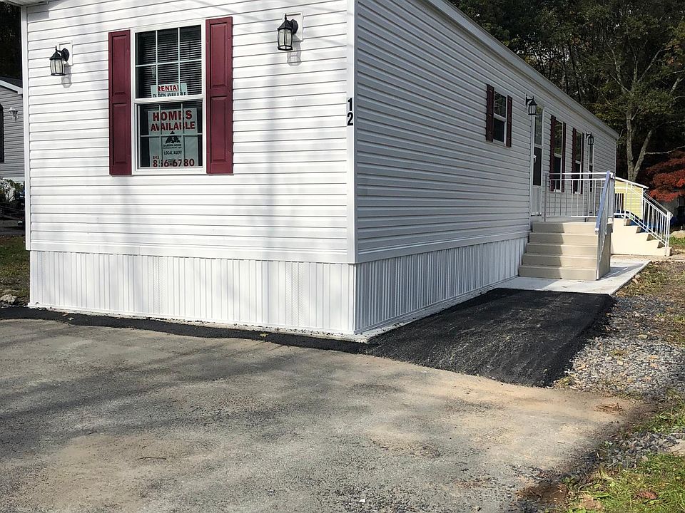 2nd image of 12 Greenwood Dr