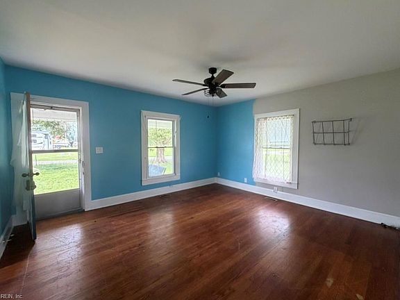 3rd image of 12068 Appleton Rd