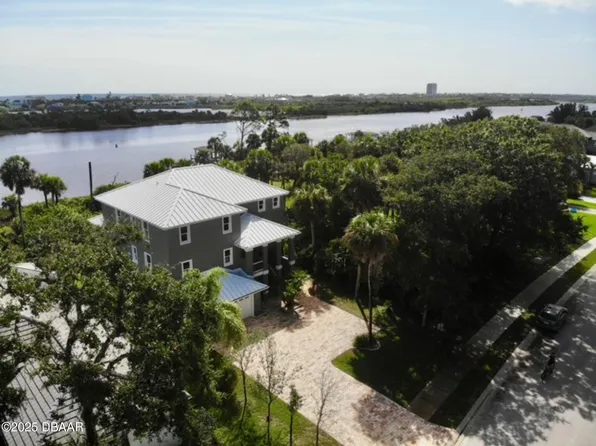 223 S Riverwalk Dr, Palm Coast, FL 32137