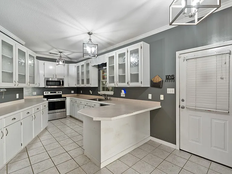 330 Boggy Hollow Rd — Photo 7