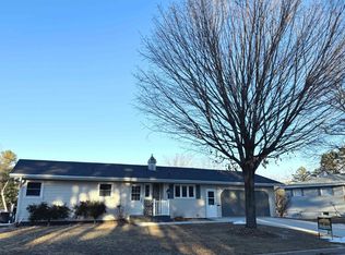 122 Rohrer St, Clintonville, WI 54929