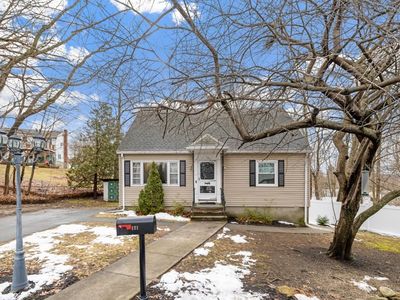 121 Eastern Ave, Woburn, MA, 01801