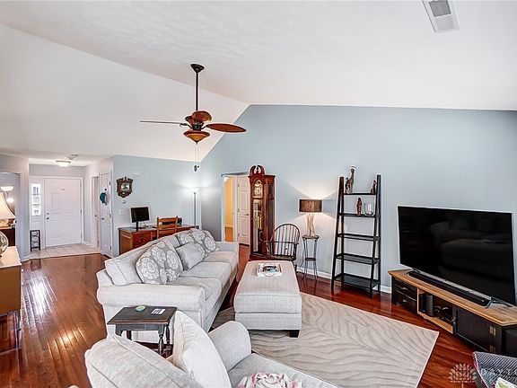 5th image of 10110 Heartwood Ct