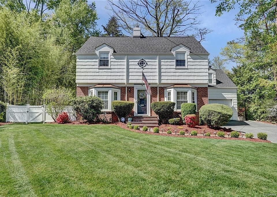 1st image of 7 Wood Pl