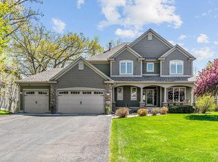 2306 Iverson Ct, Lino Lakes, MN 55038