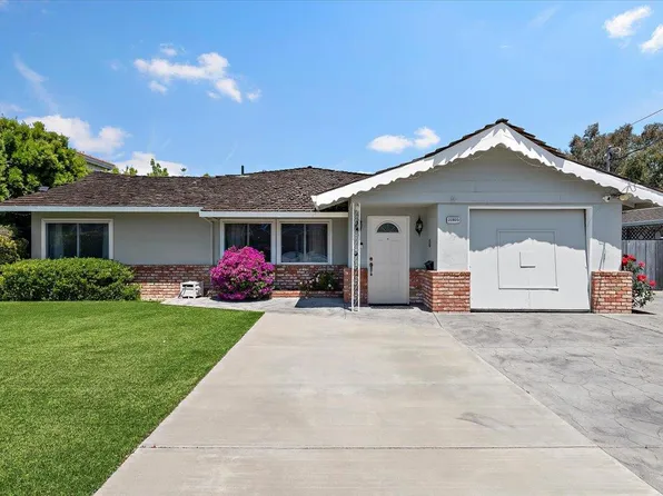 20805 Greenleaf Dr, Cupertino, CA 95014