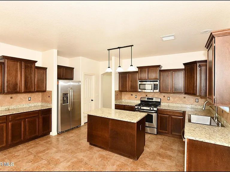 14309 S Cave Ave — Photo 15