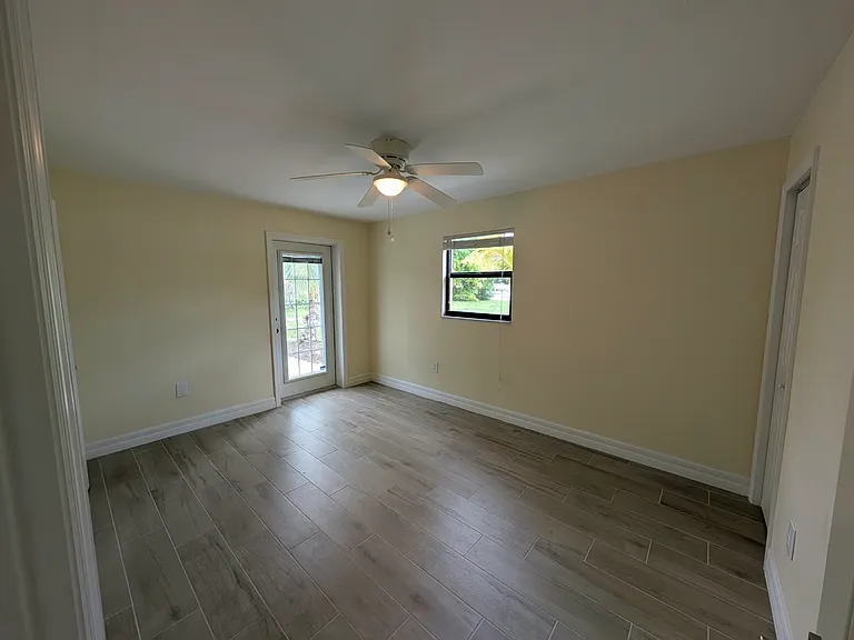 27654 Franklin St — Photo 31