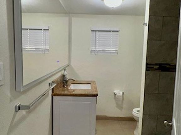 2nd image of 2175 Pacific St #D