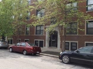 301 E 50th St #B, Chicago, IL 60615
