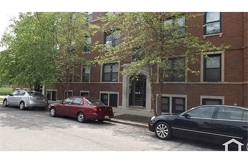 301 E 50th St #B Photo 1