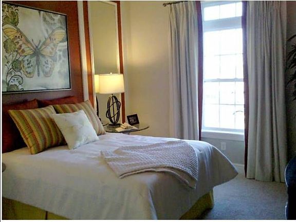 Guest bedroom