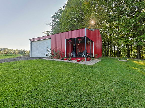 3rd image of 14910 Boyle Lake Rd