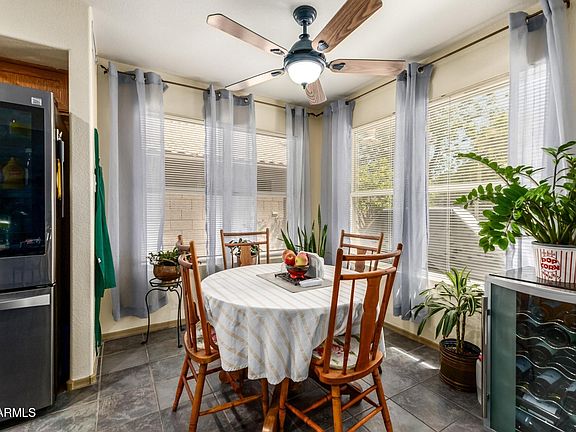 5th image of 1495 E CHEYENNE Street