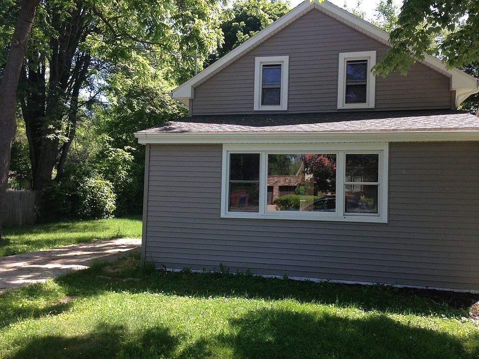 1st image of 6897 Schuyler Dr