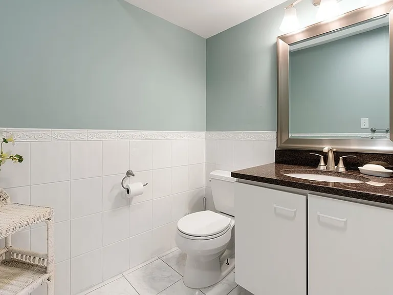 243 Perkins St #1 — Photo 8