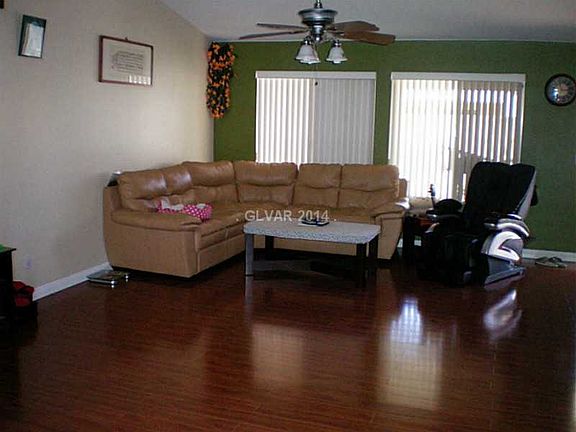 2nd image of 286 Barletta Ave