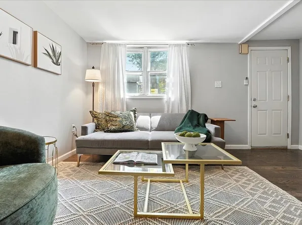 221 Terrace Avenue image 2 of 37