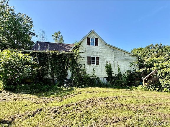 4th image of 18629 Prairie Dr