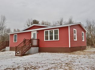 519 Fee Rd, Mooers, NY 12958