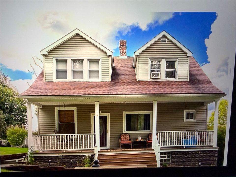 1st image of 1910 2nd St
