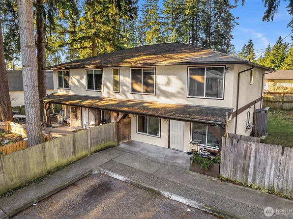 18332 Hurst Road, Lynnwood, WA 98037