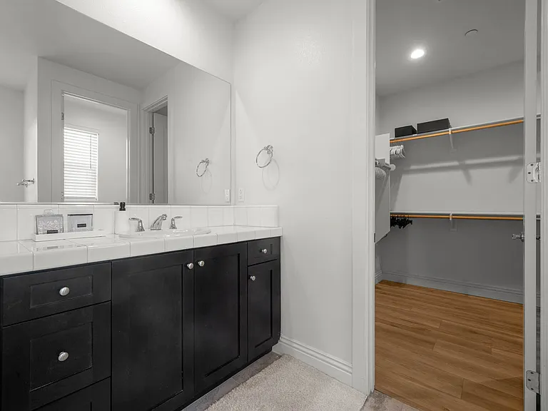 18980 Lauren Ln — Photo 24
