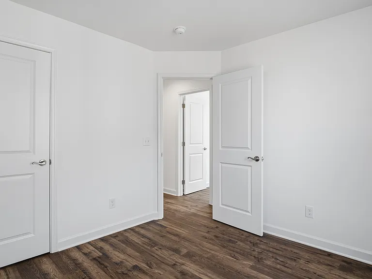 1053 Balsam Ln — Photo 25