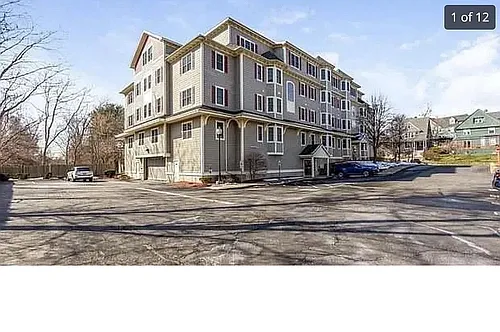 391 Pleasant St #307 Photo 1