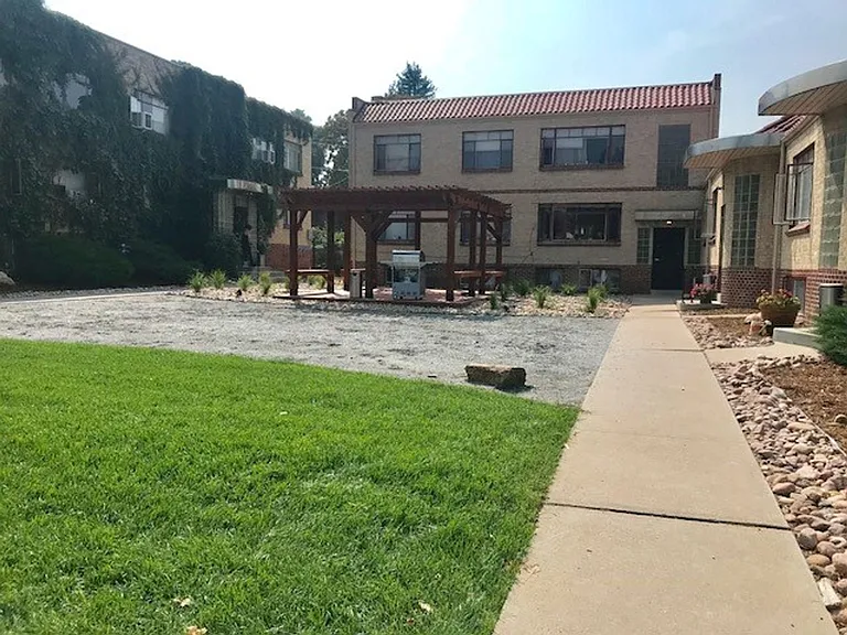 1525 & 1535 Filbert Court — Photo 9