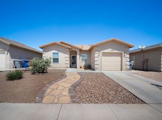 11869 Jim Webb Dr, El Paso, TX 79934