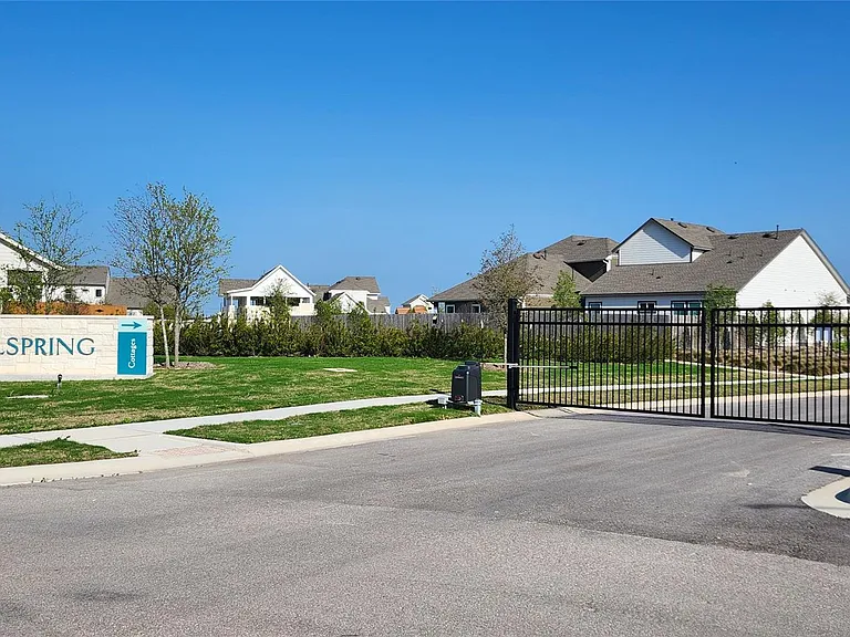 5303 Bruno St — Photo 38