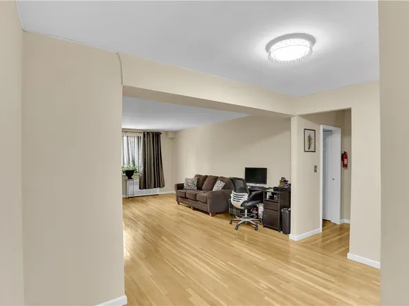 3184 Grand Concourse #3G, Bronx, NY 10458