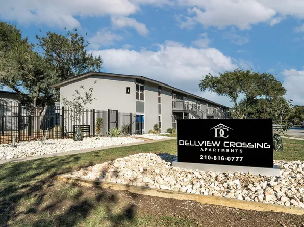 Dellview Crossing Apartments