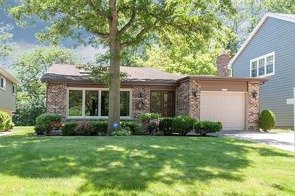 1st image of 1028 Devonshire Ct